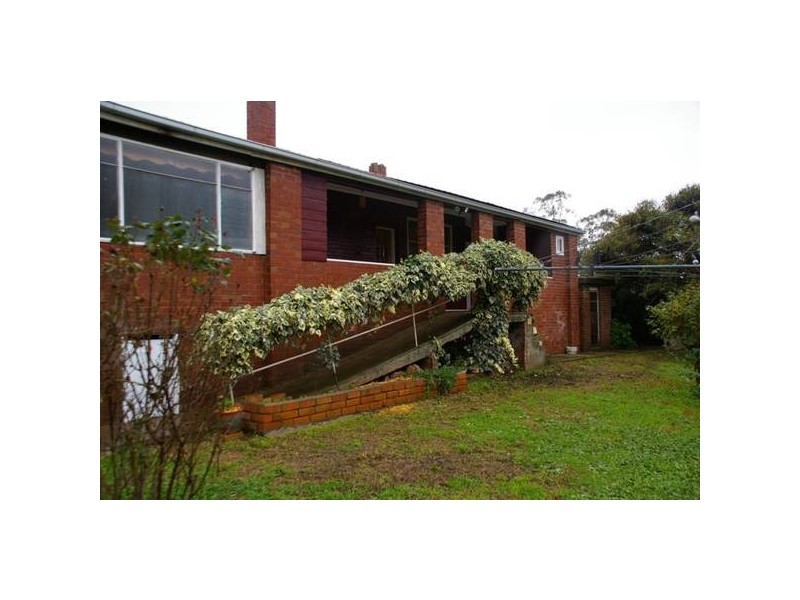 Grenfell Road, Cowra NSW 2794