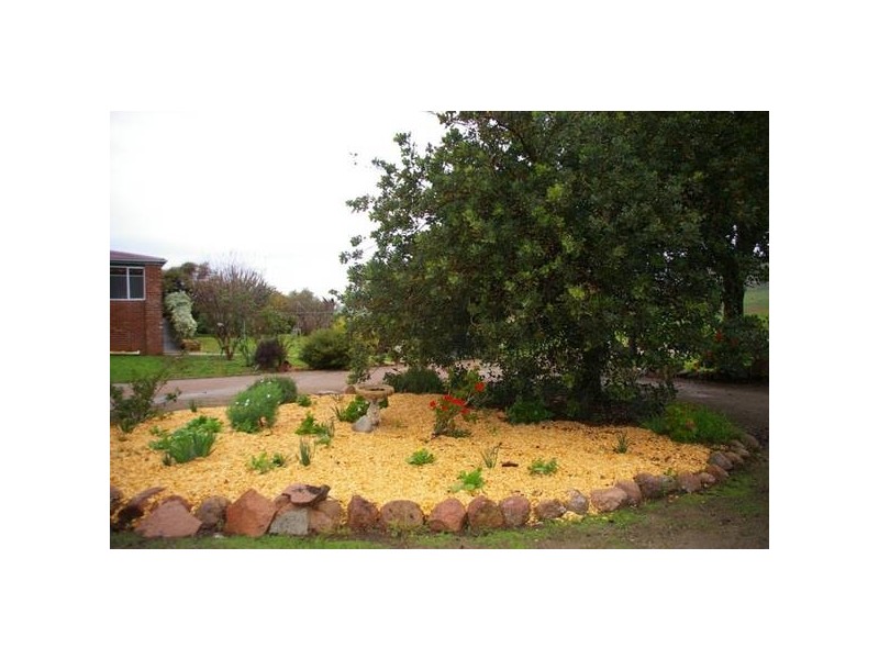 Grenfell Road, Cowra NSW 2794