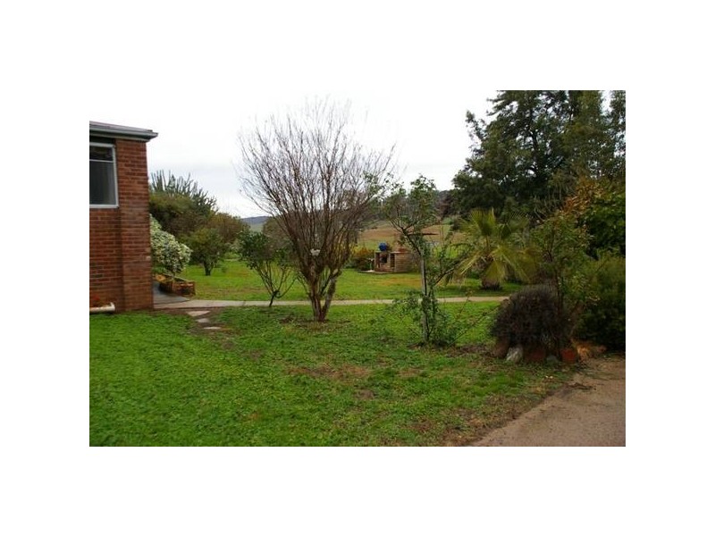Grenfell Road, Cowra NSW 2794