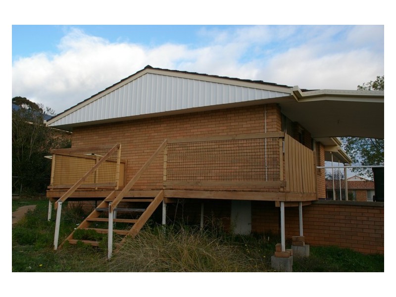 A & B/28 Wollowra Street, Cowra NSW 2794