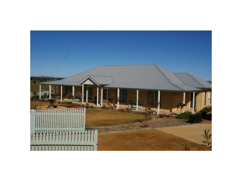 313 Elouera Road, Cowra NSW 2794