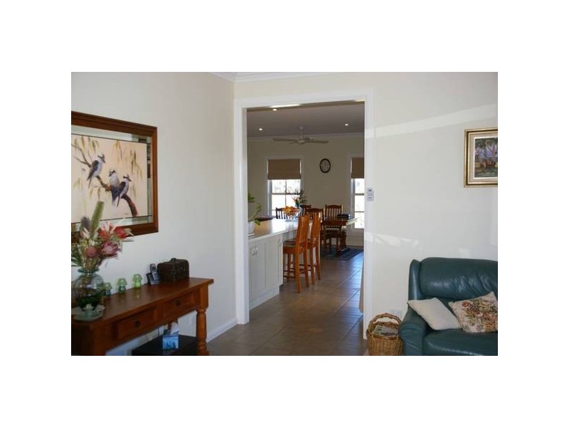 313 Elouera Road, Cowra NSW 2794