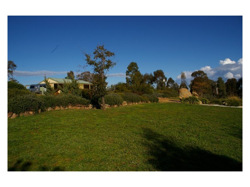 67 Military Parade, Cowra NSW 2794