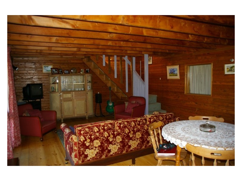 67 Military Parade, Cowra NSW 2794