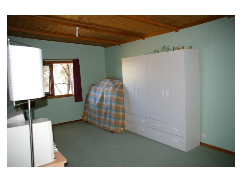 67 Military Parade, Cowra NSW 2794