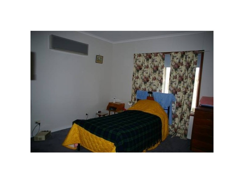 Robinson Street, Woodstock NSW 2793