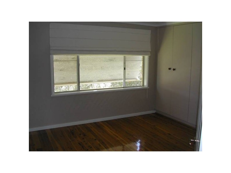 Elizabeth Avenue, Cowra NSW 2794