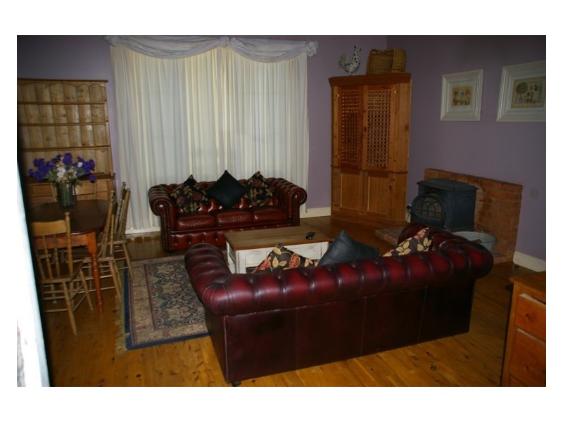 2-6 College Drive, Cowra NSW 2794