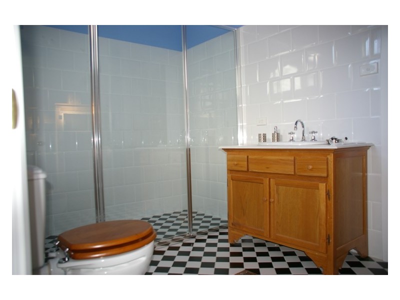 2-6 College Drive, Cowra NSW 2794