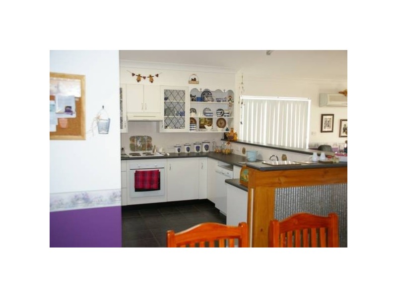 North Street, Woodstock NSW 2793