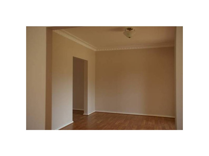 35 Lyall Street, Cowra NSW 2794