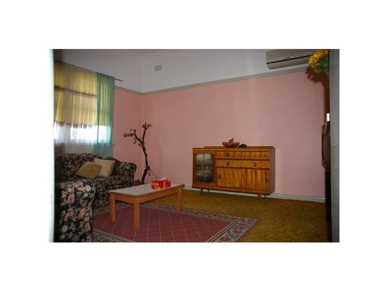 Kite Street, Cowra NSW 2794