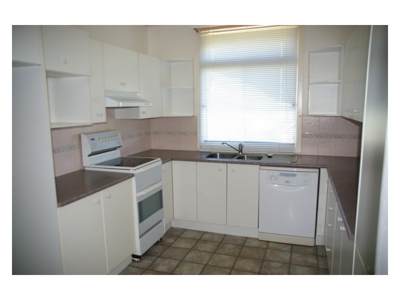 84 Liverpool Street, Cowra NSW 2794