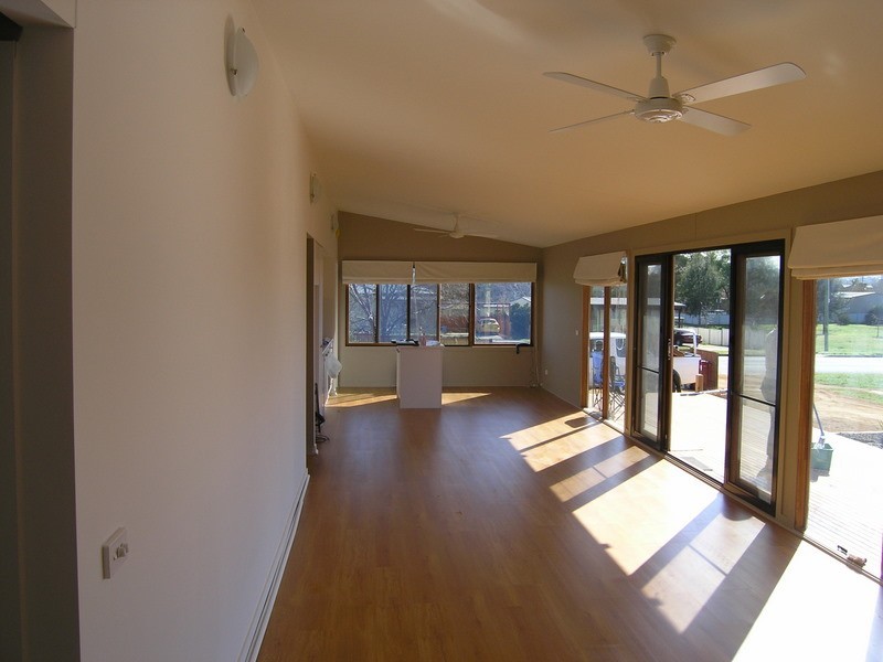 76 Lyall Street, Cowra NSW 2794