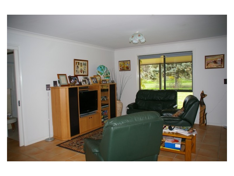 145 Camp Road, Cowra NSW 2794