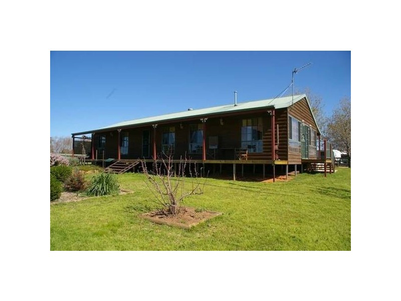 54 River Park Road, Cowra NSW 2794