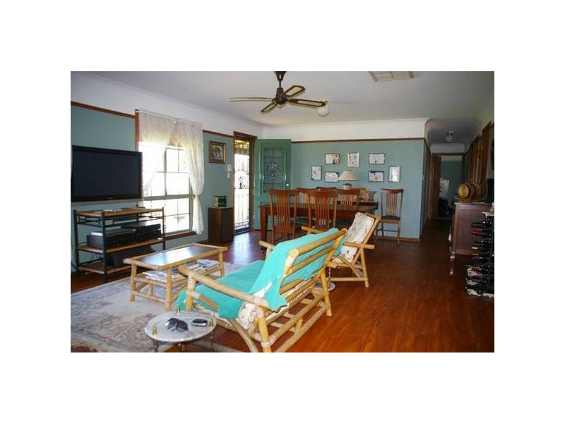 54 River Park Road, Cowra NSW 2794