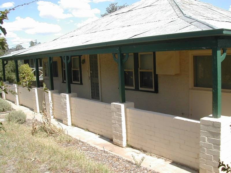 21 Bourke Street, Cowra NSW 2794