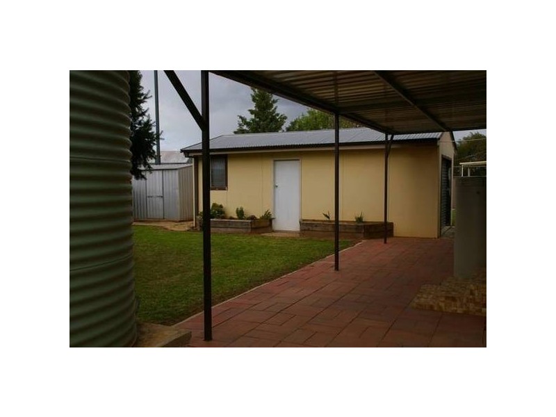 41 Mulyan Street, Cowra NSW 2794
