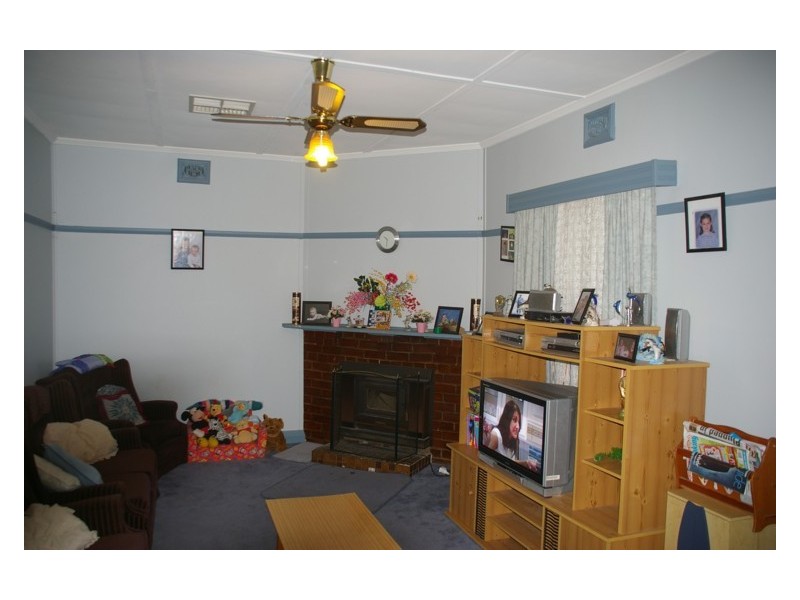 7 Nelson Street, Cowra NSW 2794