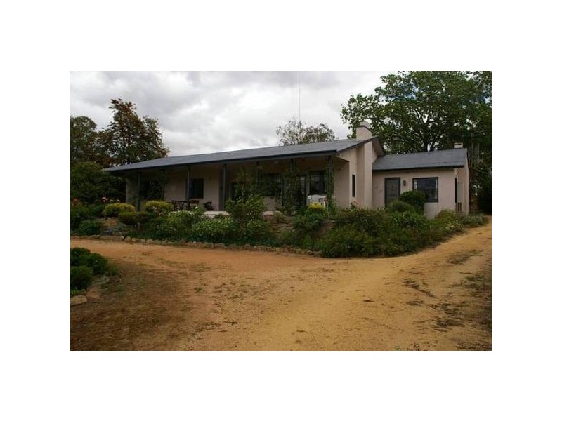 121 Bennett Springs Road, Cowra NSW 2794
