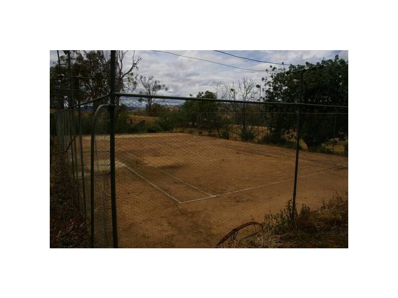 121 Bennett Springs Road, Cowra NSW 2794