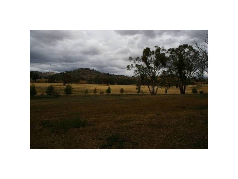 121 Bennett Springs Road, Cowra NSW 2794