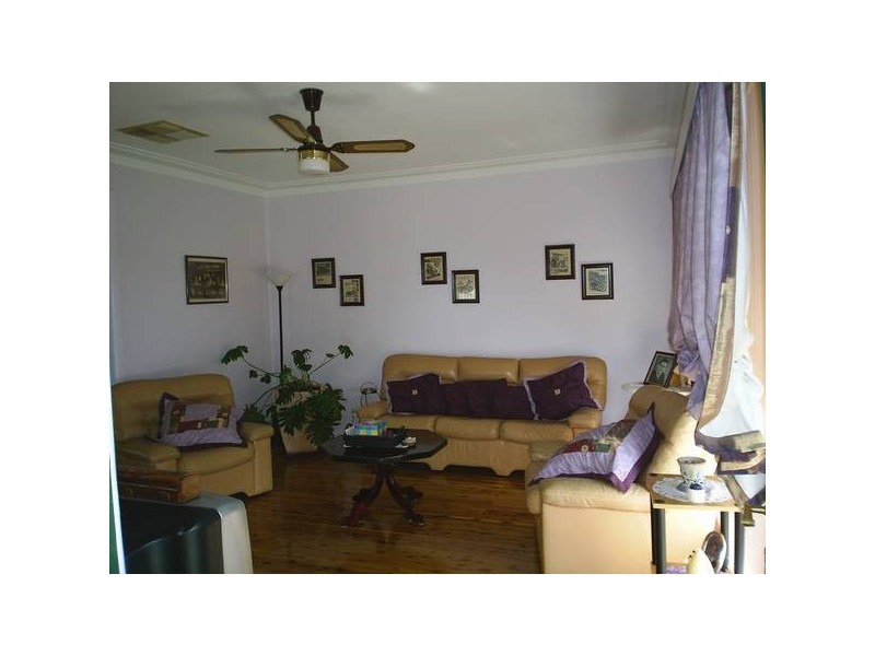 29 Brisbane Avenue, Cowra NSW 2794