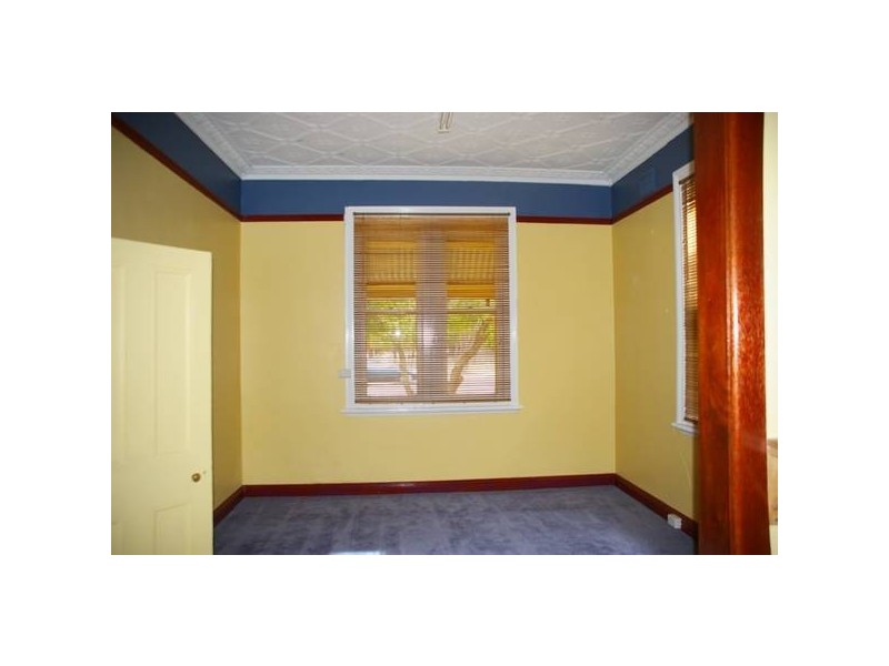 87 Brisbane Street, Cowra NSW 2794