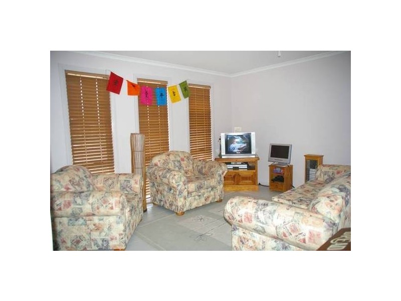 35 Nelson Street, Cowra NSW 2794