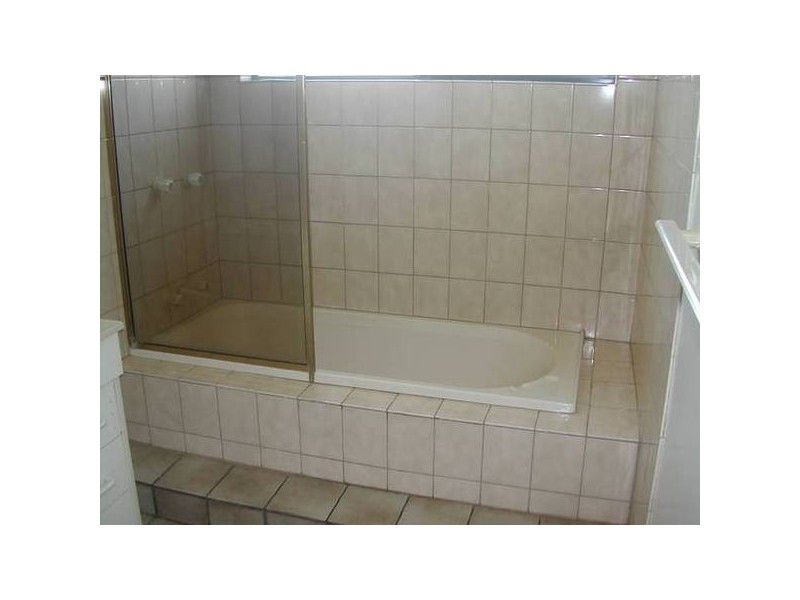 72 Redern Street, Cowra NSW 2794