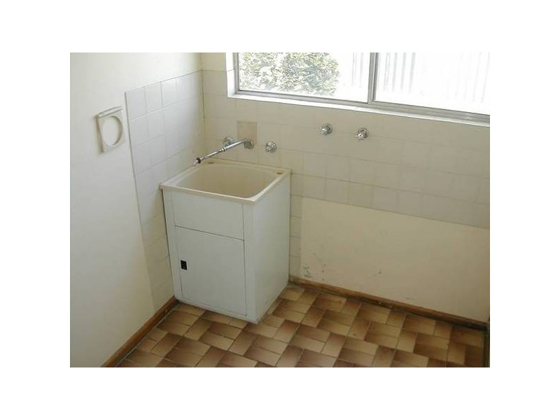 72 Redern Street, Cowra NSW 2794