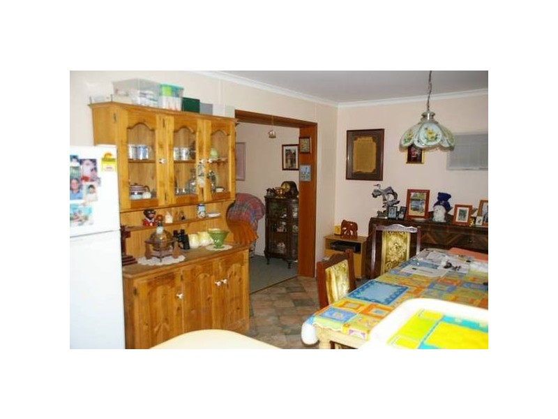 38 Makins Street, Grenfell NSW 2810