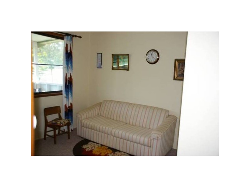 38 Makins Street, Grenfell NSW 2810