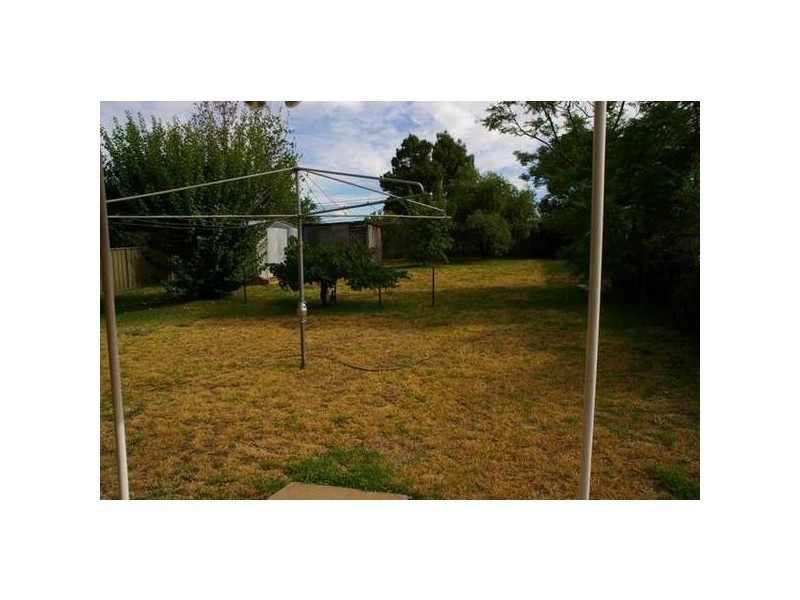12 Myall Street, Cowra NSW 2794