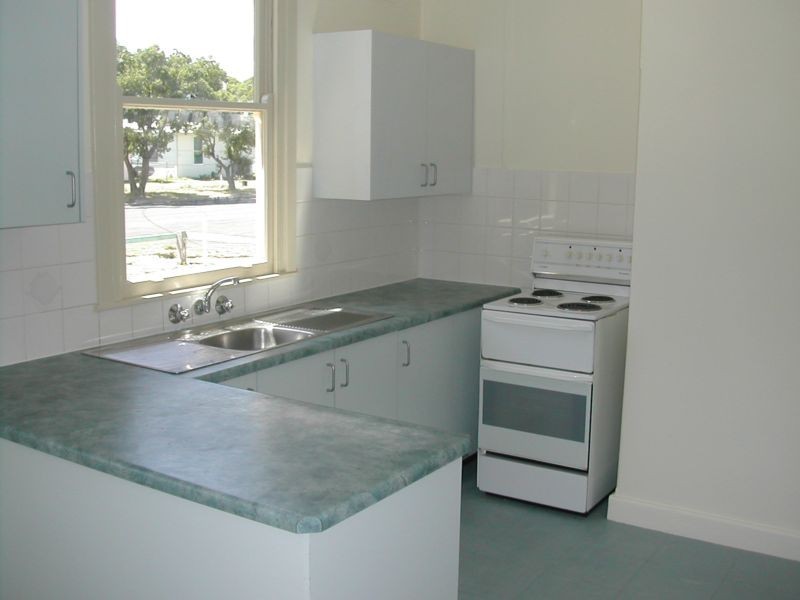 2 Dungowan Street, Cowra NSW 2794