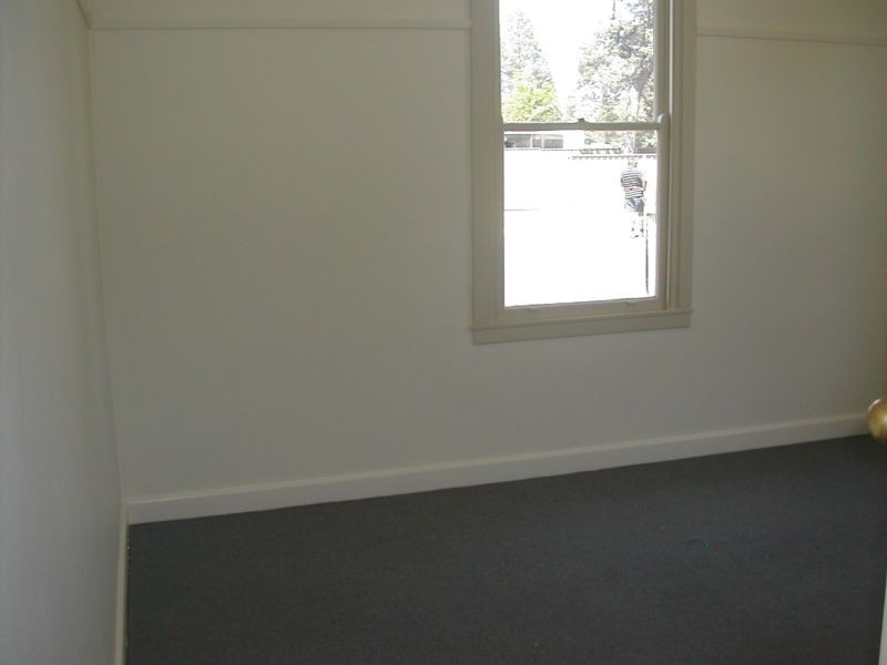 2 Dungowan Street, Cowra NSW 2794