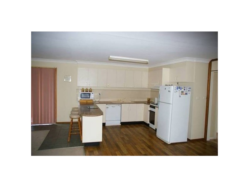 10 Valley View Road, Cowra NSW 2794