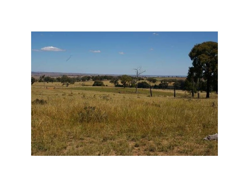 Grenfell Road, Cowra NSW 2794