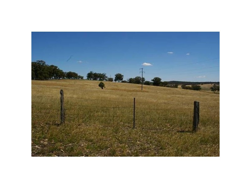Grenfell Road, Cowra NSW 2794