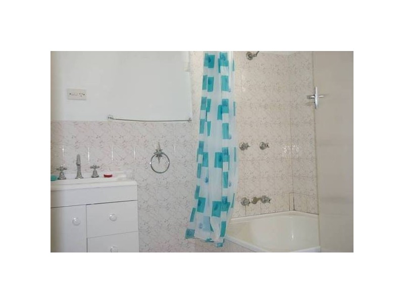 28 Comerford Street, Cowra NSW 2794