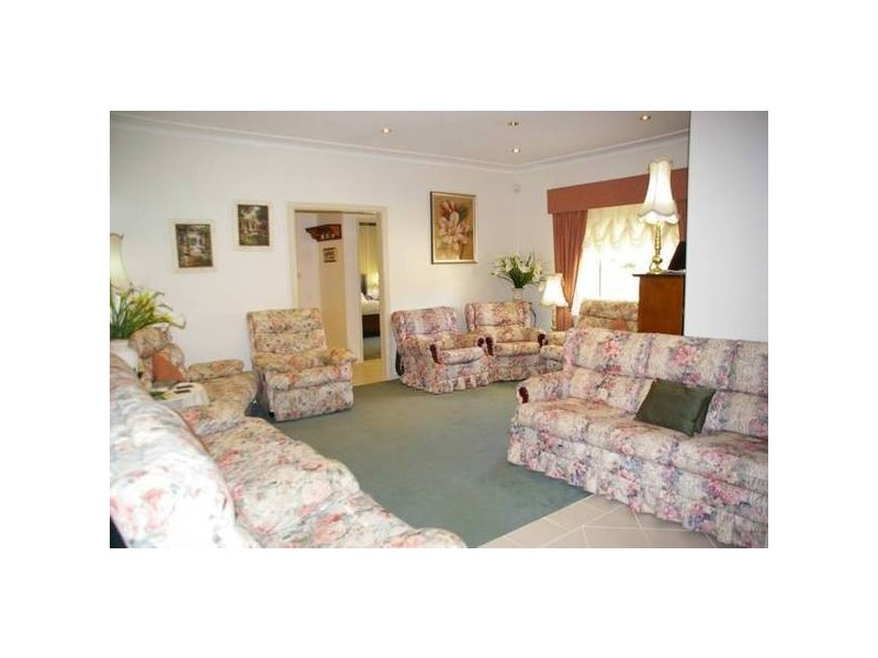 18 Kibbler Street, Cowra NSW 2794