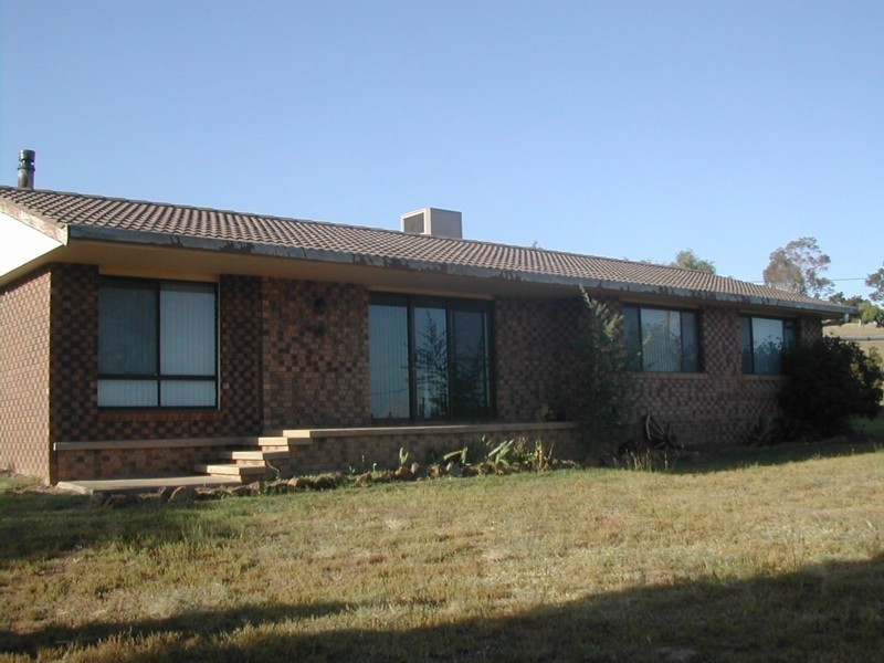 31 Red Lane, Canowindra NSW 2804