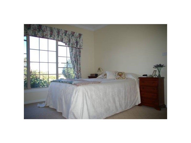 143 Doncaster Drive, Cowra NSW 2794