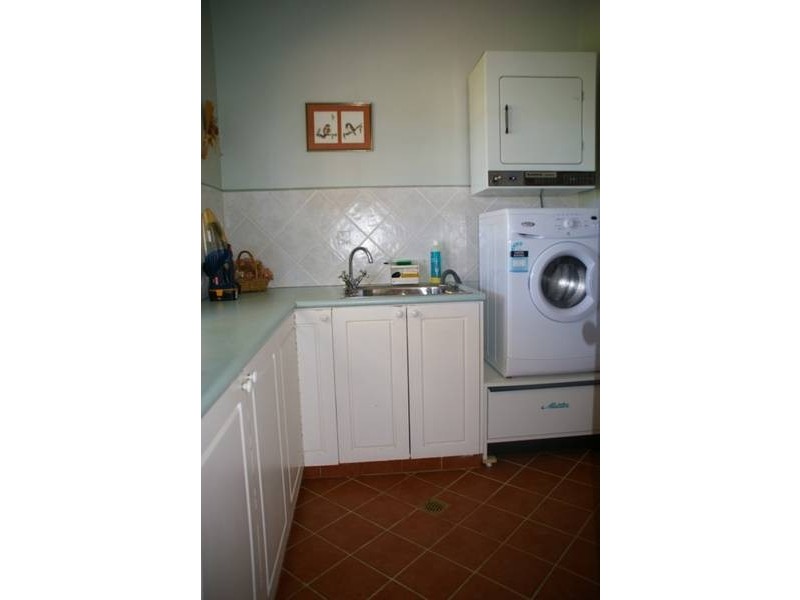 143 Doncaster Drive, Cowra NSW 2794