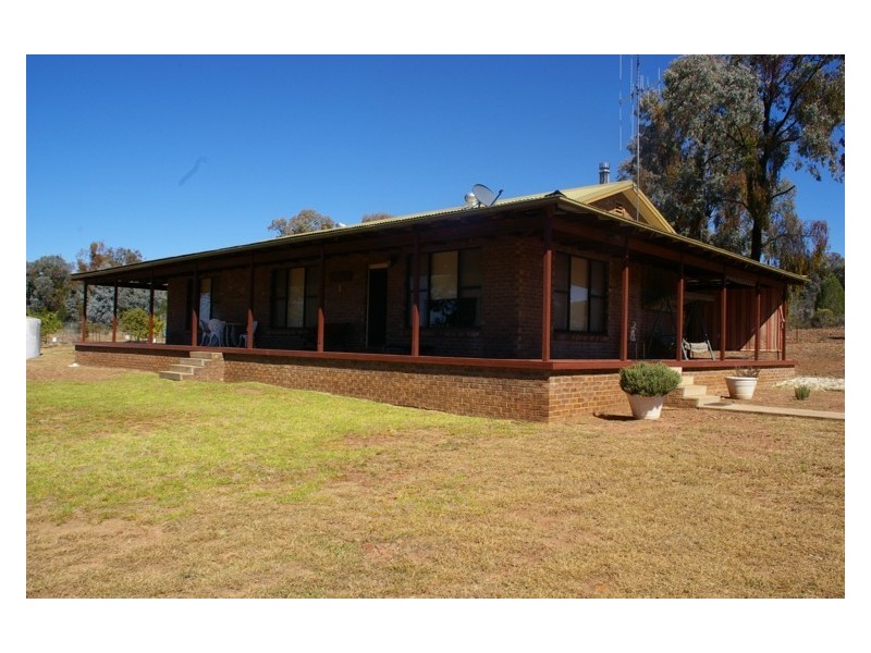 1030 Barryrennie Road, Cowra NSW 2794