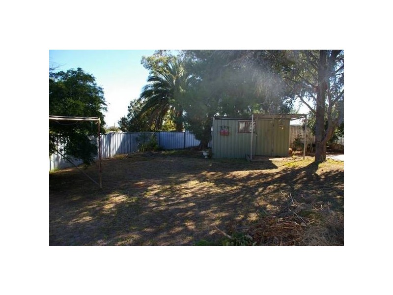 84 Kite Street, Cowra NSW 2794