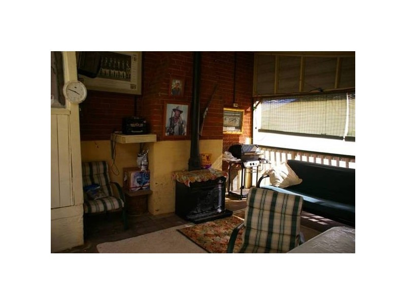 10 Baronga Street, Cowra NSW 2794