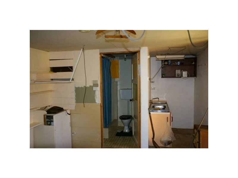 82-84 Carington Street, Woodstock NSW 2793