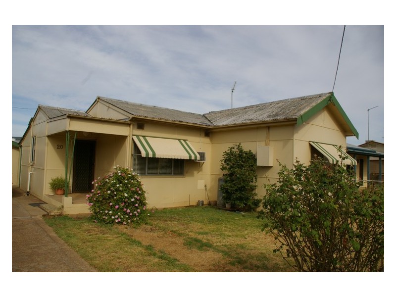20 Mulyan Street, Cowra NSW 2794